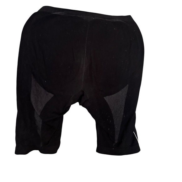 Mens cycle shorts size L - Picture 2 of 3